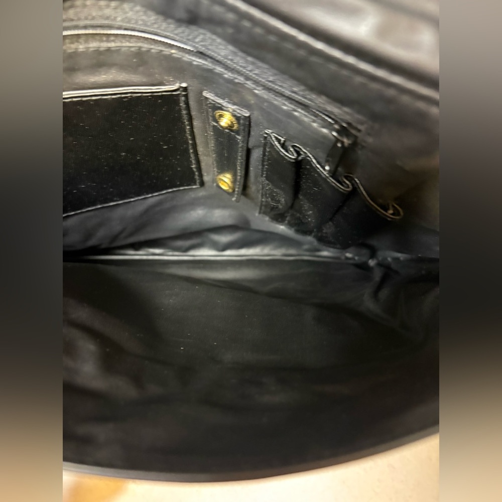 Vintage Moda Italia Venezia Black Leather Crossbody Bag - Picture 4 of 9